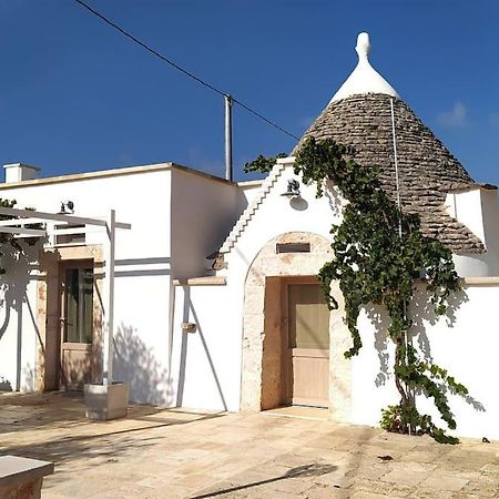 普蒂尼亚诺Trullo Mami别墅 外观 照片